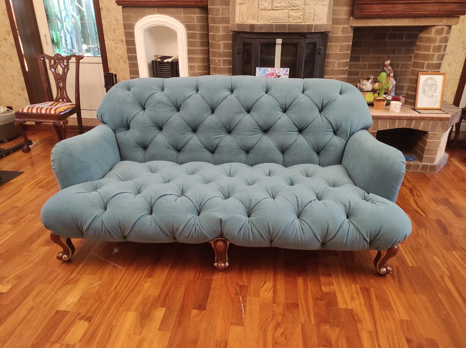 Обивка дивана. Сосновый Бор